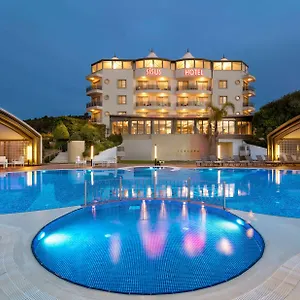 Otel Sisus, Çeşme